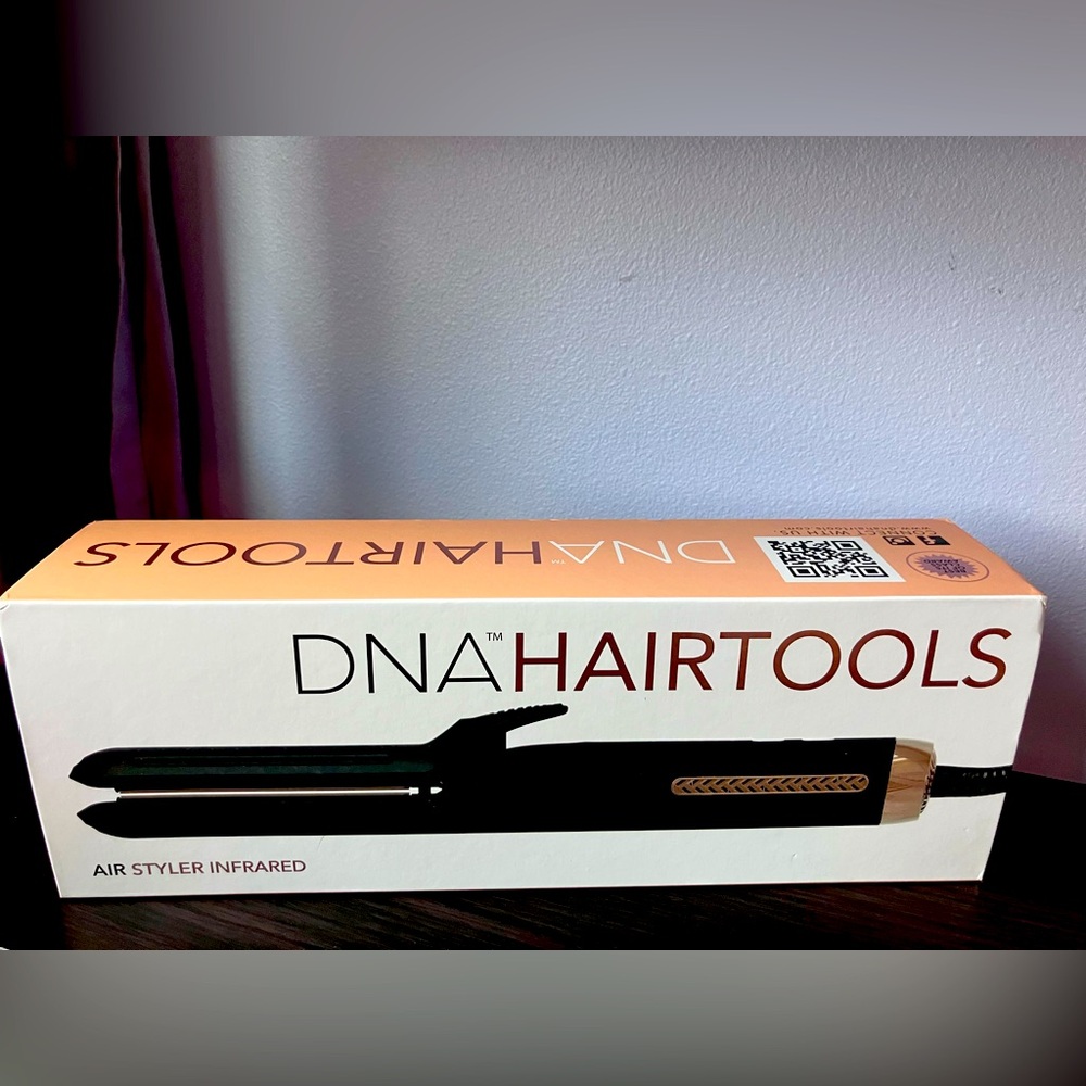 Black and Gold Air Styler